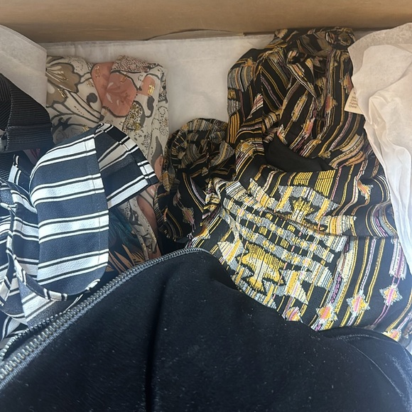 Myster Box 75 - Picture 2 of 3